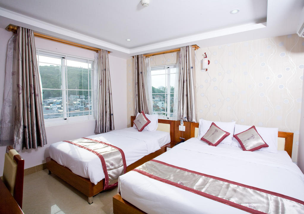 Ngoc Hong Hotel Nha Trang Habitación foto